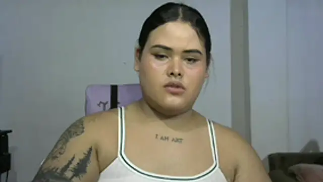 Snapshot of antonellasex1998 chatting on 11-28-25, 01:17 antonellasex1998 online show from 11-28-25, 01:17