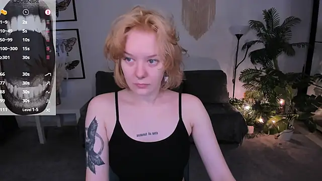 cyber whore  online show from 04-19-26, 06:03