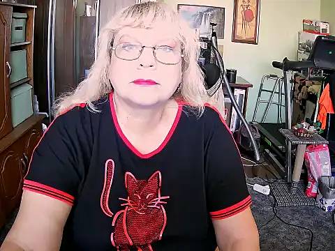 LOLA8888 online show from 09-25-25, 09:26