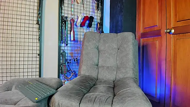 Twisted Fantasy online show from 03-14-25, 08:06