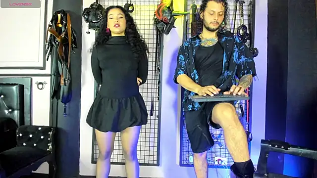 Twisted Fantasy online show from 10-31-25, 03:03