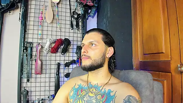 Twisted Fantasy online show from 03-16-25, 12:45