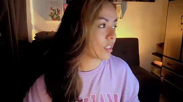 joan-star online show from 02-11-26, 05:13