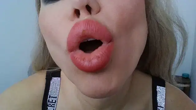 Radmila Queen  online show from 12-26-24, 07:13