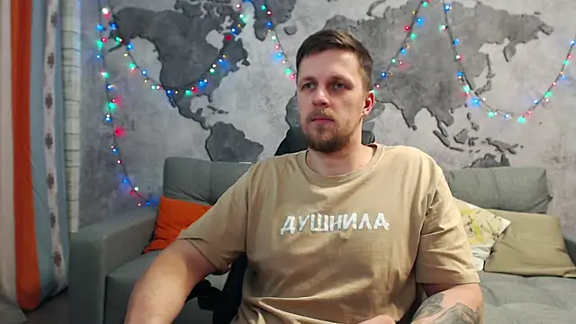 Snapshot of VikingChrisss chatting on 12-30-24, 10:32 VikingChrisss online show from 12-30-24, 10:32