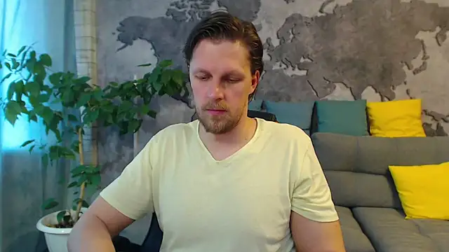 Snapshot of VikingChrisss chatting on 04-18-26, 08:27 VikingChrisss online show from 04-18-26, 08:27