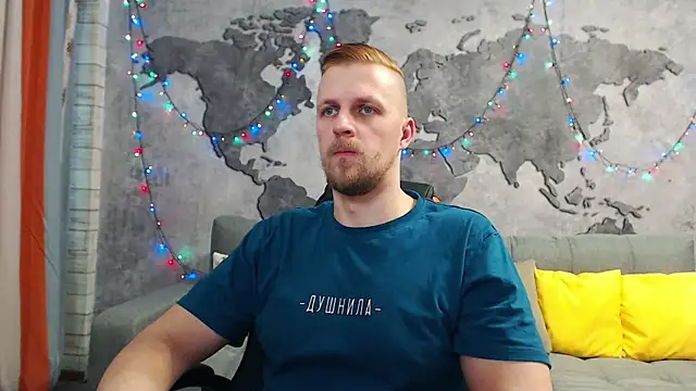 Snapshot of VikingChrisss chatting on 01-15-25, 10:17 VikingChrisss online show from 01-15-25, 10:17