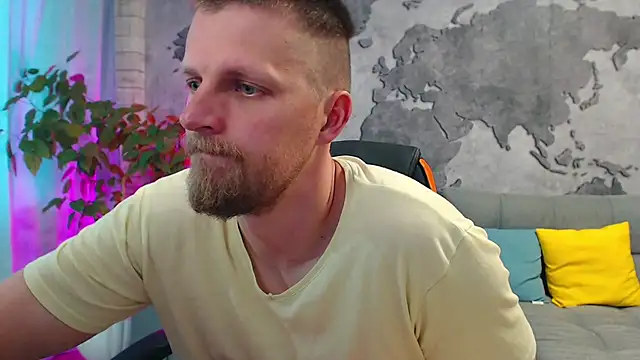 Snapshot of VikingChrisss chatting on 07-09-26, 10:59 VikingChrisss online show from 07-09-26, 10:59