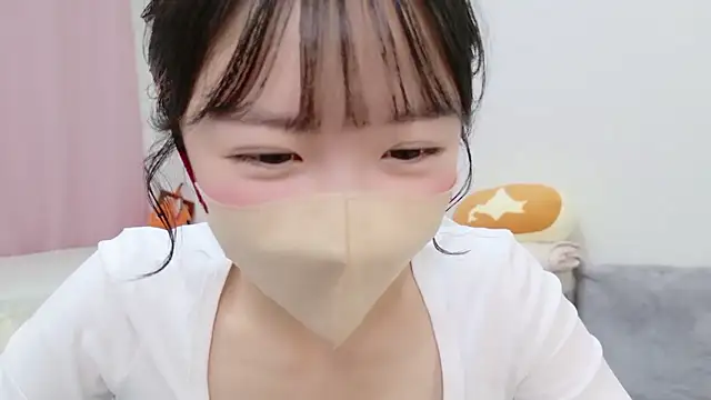 anchan  online show from 09-19-25, 02:43