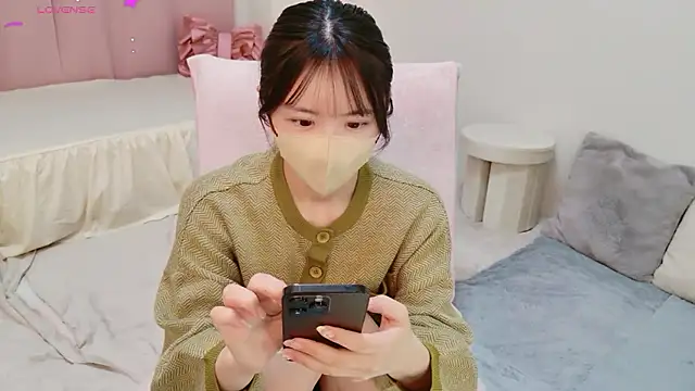 Snapshot of anchan_ chatting on 05-06-26, 12:47 anchan online show from 05-06-26, 12:47