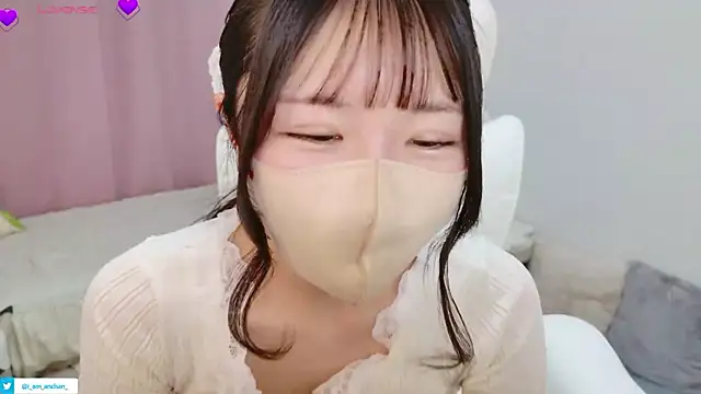 anchan  online show from 07-23-26, 01:08