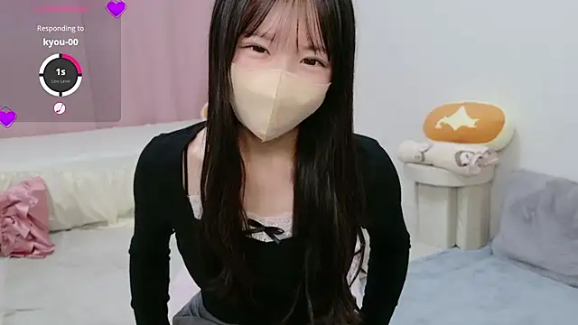 anchan  online show from 10-23-25, 02:16