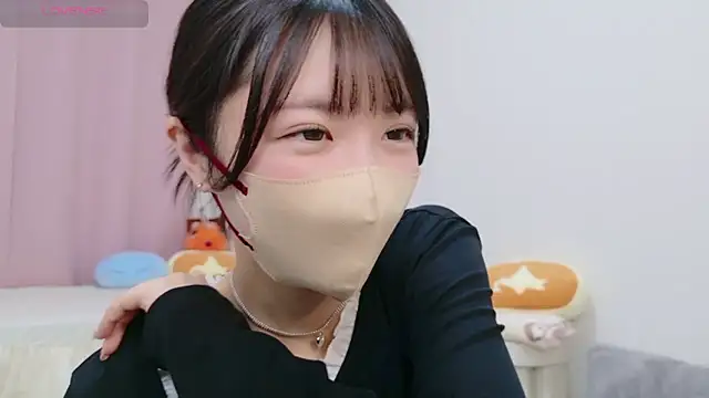 anchan  online show from 10-18-25, 01:24