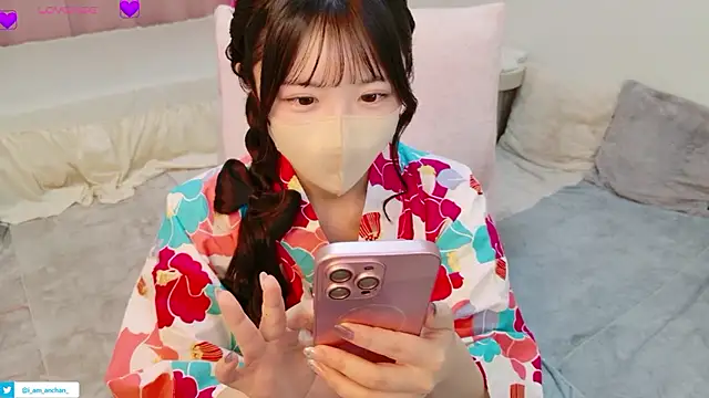 anchan  online show from 07-25-26, 01:06