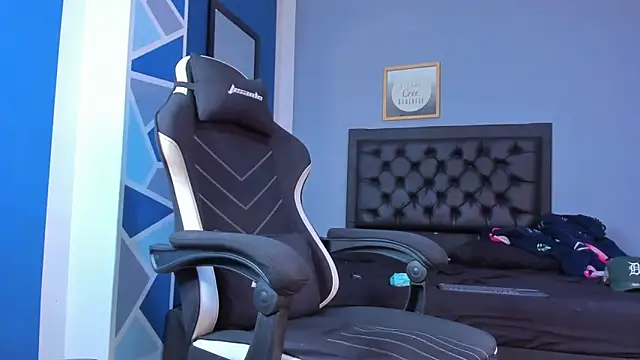 alex oficial online show from 02-06-26, 06:09