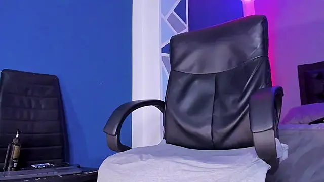 alex oficial online show from 03-18-25, 05:34