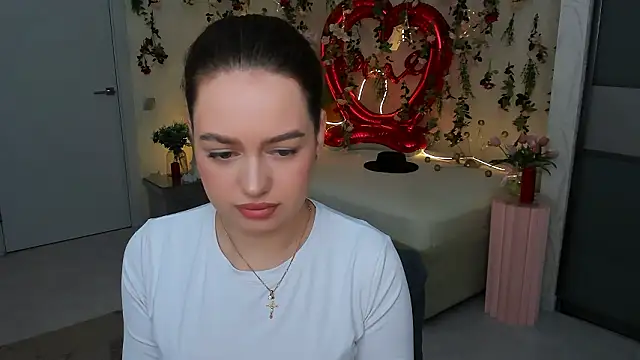 MiracleCurly online show from 02-17-26, 04:04