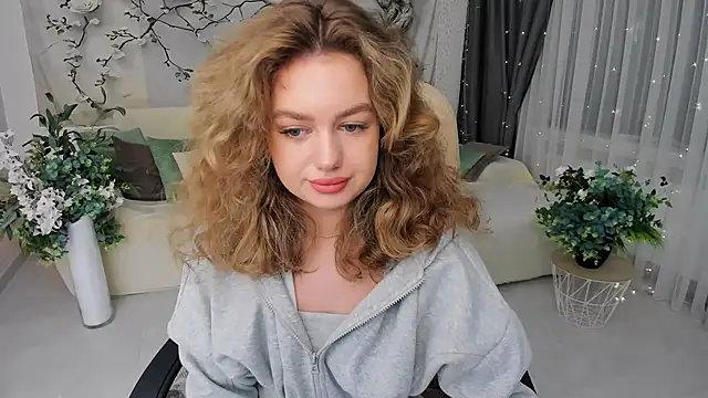 MiracleCurly online show from 10-23-25, 07:12