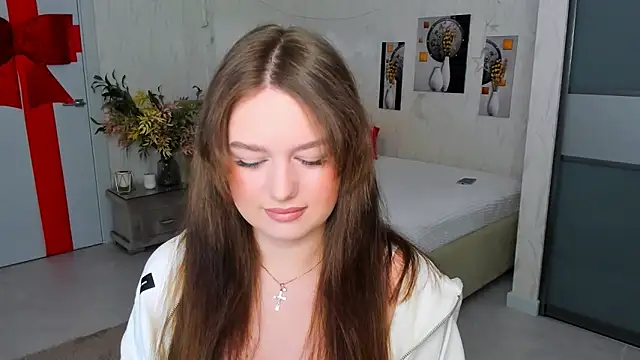 MiracleCurly online show from 03-17-25, 04:11