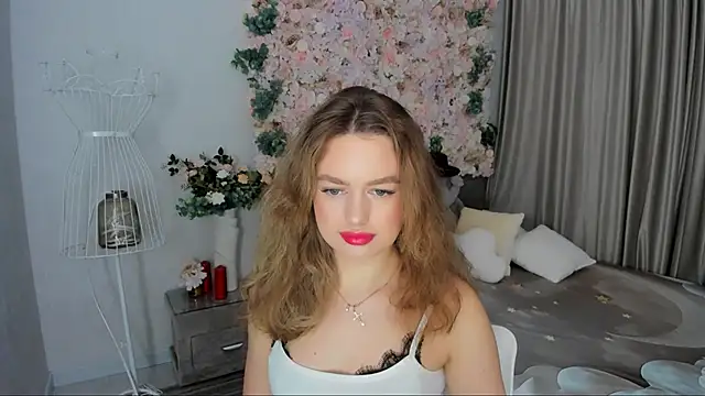 MiracleCurly online show from 11-20-25, 06:08