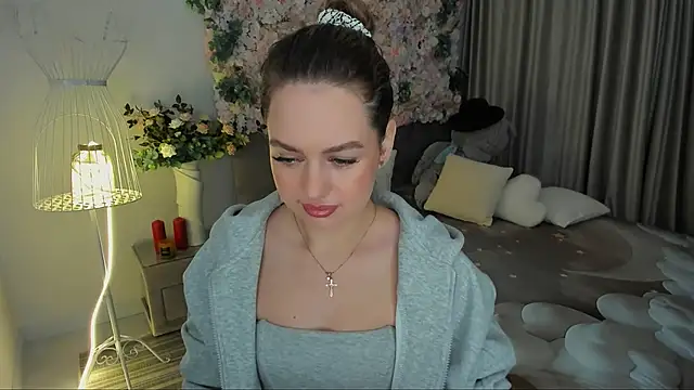 MiracleCurly online show from 11-14-25, 07:28