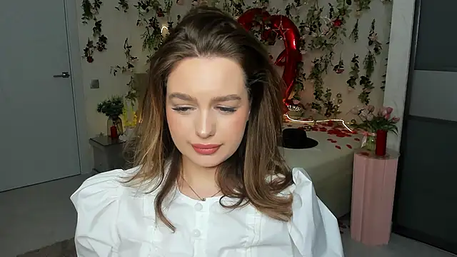 MiracleCurly online show from 03-08-26, 10:07