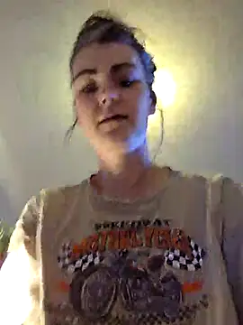 Lilmissvyx online show from 02-24-25, 03:42