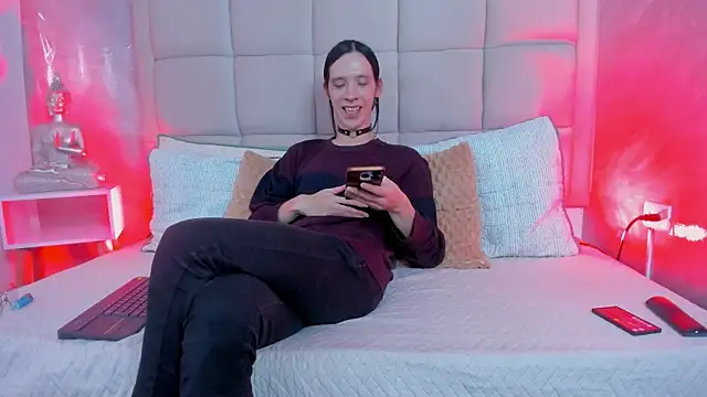 Hecatee 77 online show from 11-27-25, 07:58