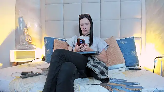 Hecatee 77 online show from 10-14-25, 08:09