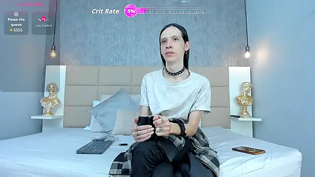 Hecatee 77 online show from 03-31-26, 07:38