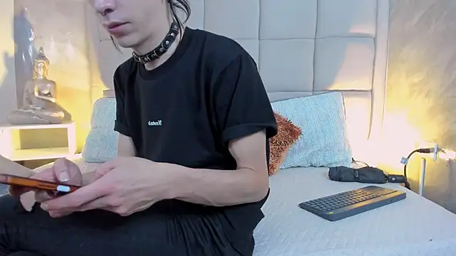 Hecatee 77 online show from 12-20-25, 06:22