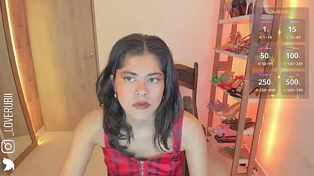 Snapshot of loverubii chatting on 02-05-26, 05:25 loverubii online show from 02-05-26, 05:25