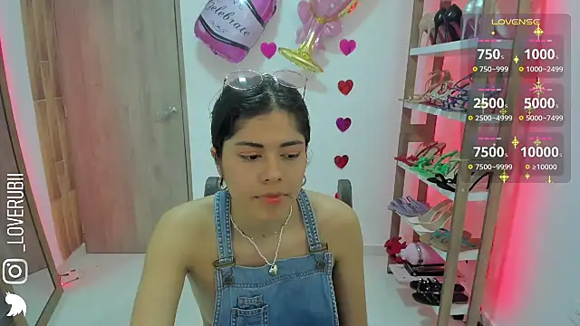 Snapshot of loverubii chatting on 02-10-26, 03:49 loverubii online show from 02-10-26, 03:49