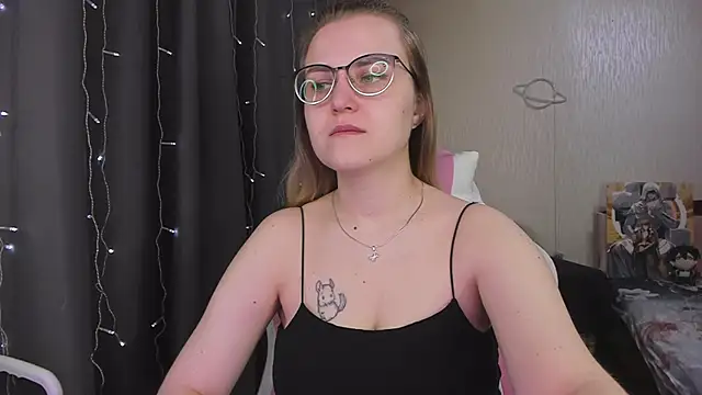 MissBrightShine online show from 04-26-26, 10:23