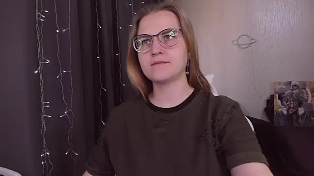 MissBrightShine online show from 09-27-25, 10:43