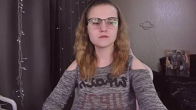 MissBrightShine online show from 12-17-25, 12:10