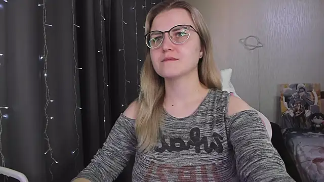 MissBrightShine online show from 03-20-26, 01:23