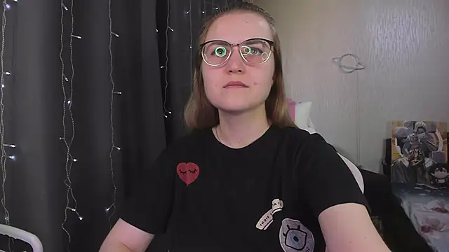 MissBrightShine online show from 05-17-26, 10:48
