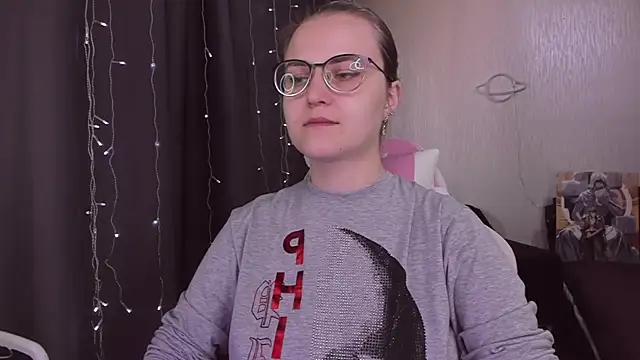 MissBrightShine online show from 09-30-25, 10:54