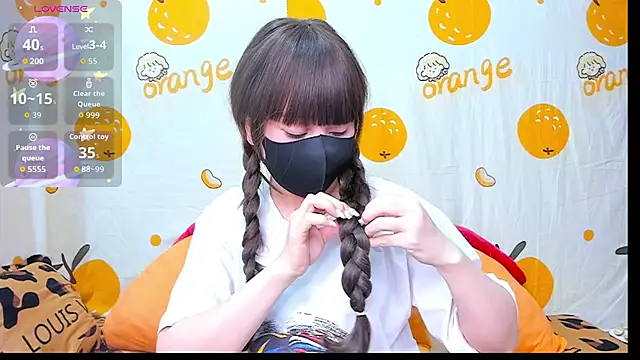 alonelove   online show from 11-17-25, 02:37