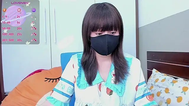 alonelove   online show from 09-21-25, 02:28