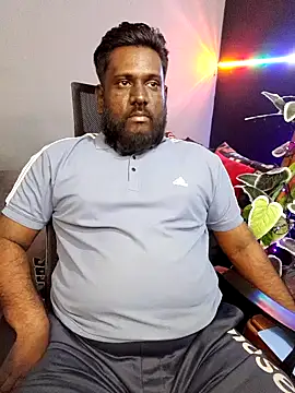 Rayansmith  online show from 01-07-26, 01:49