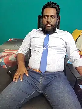 Rayansmith  online show from 02-12-26, 11:37