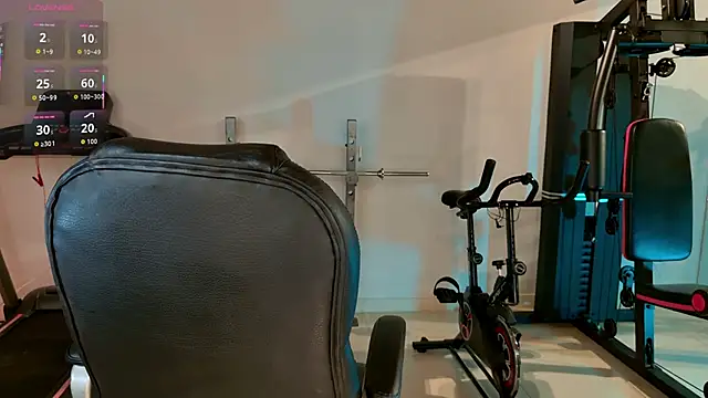 LisaMonroe  online show from 04-08-26, 08:10