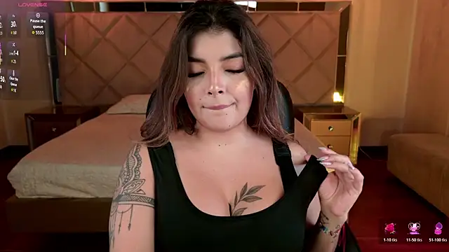 LisaMonroe  online show from 03-12-26, 08:24