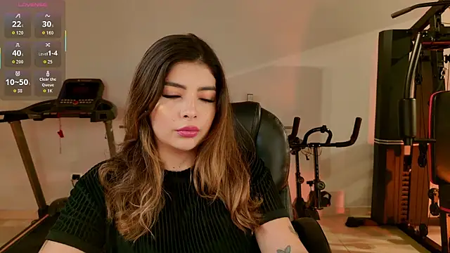 LisaMonroe  online show from 04-12-26, 11:24