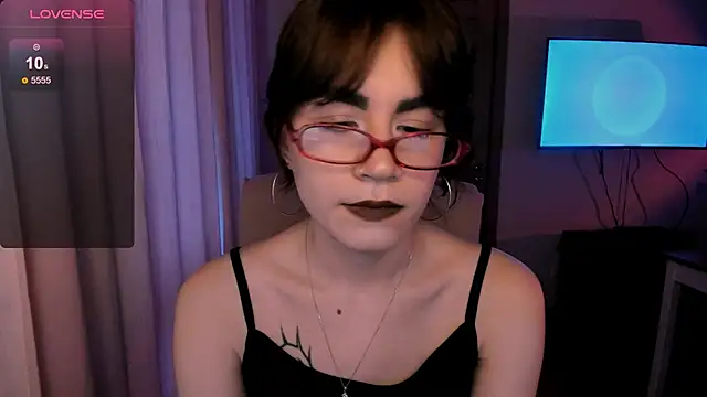 Snapshot of _selectrra chatting on 01-31-25, 11:46  selectrra online show from 01-31-25, 11:46
