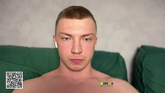 iron  chap online show from 05-17-26, 07:58