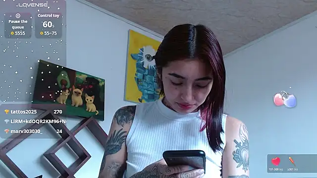 ZoeBakers  online show from 01-05-26, 05:27