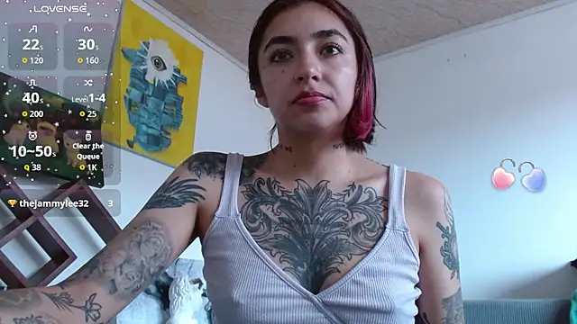 ZoeBakers  online show from 11-06-25, 04:55